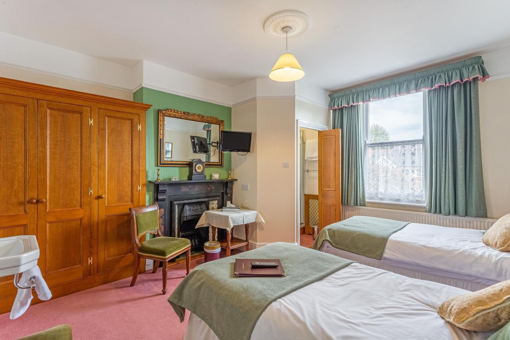 Banbury Cross B&B Екстериор снимка